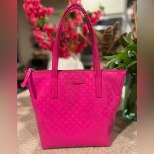 Kate Spade Sophie Patent Leather
Tote Emerald Avenue Pink